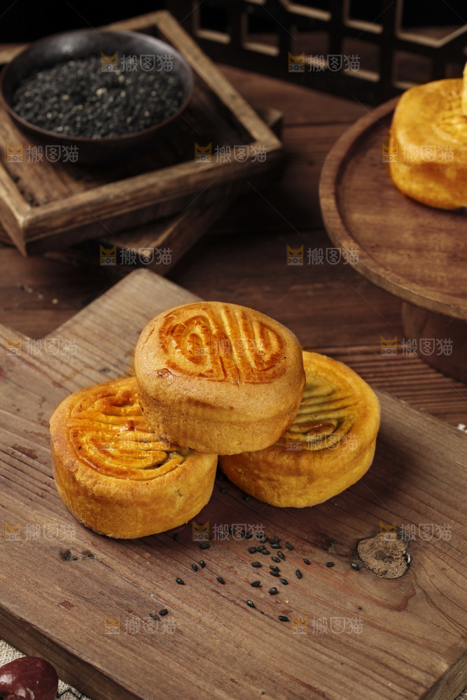 深底上的蛋月烧