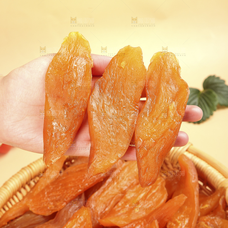 浅底上的红薯干