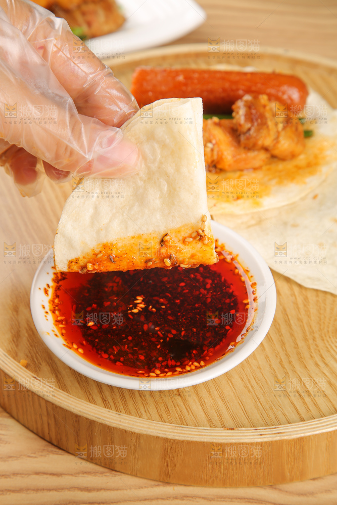 深底上的淄博小饼
