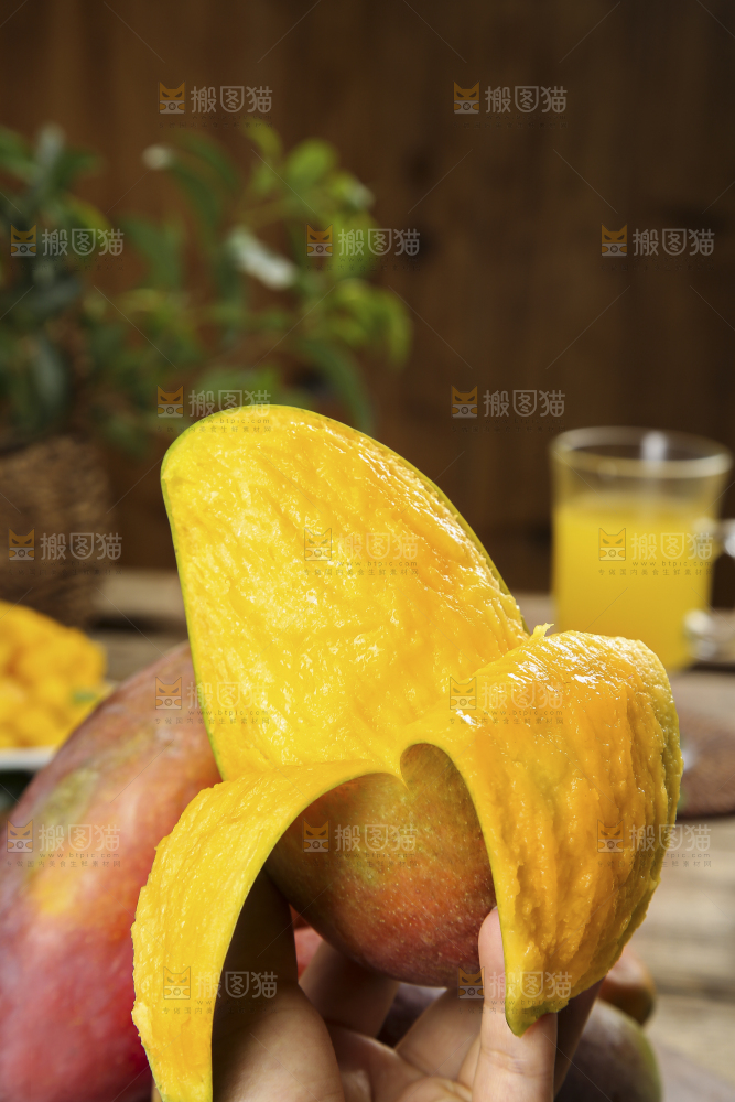 彩芒