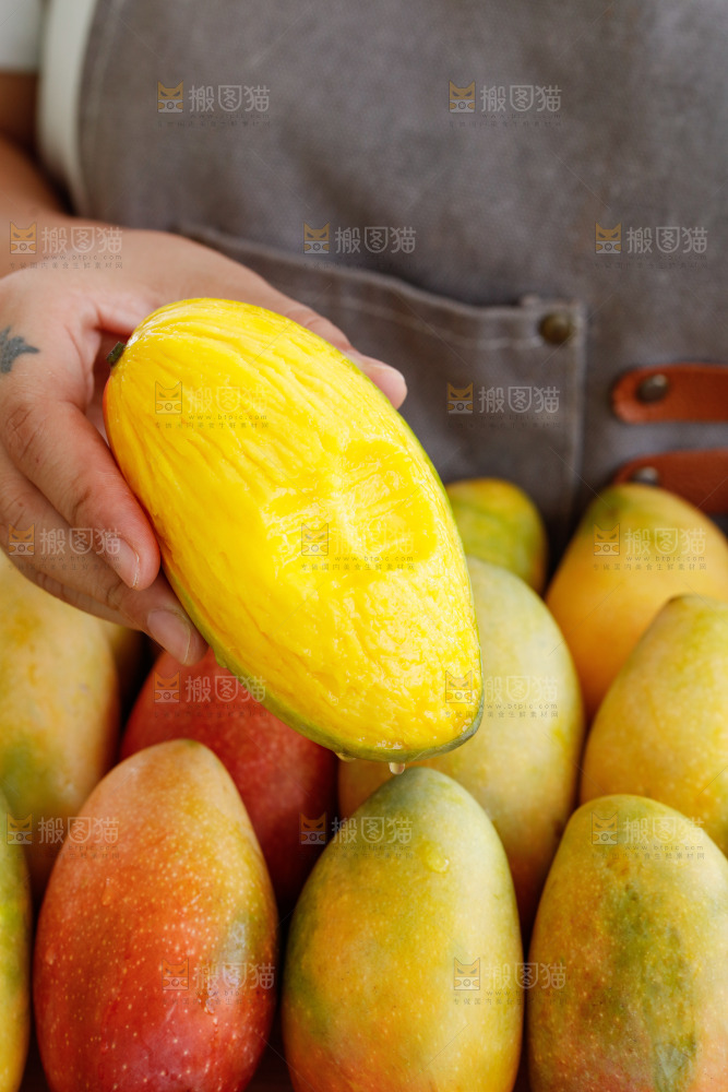 深底上的贵妃芒