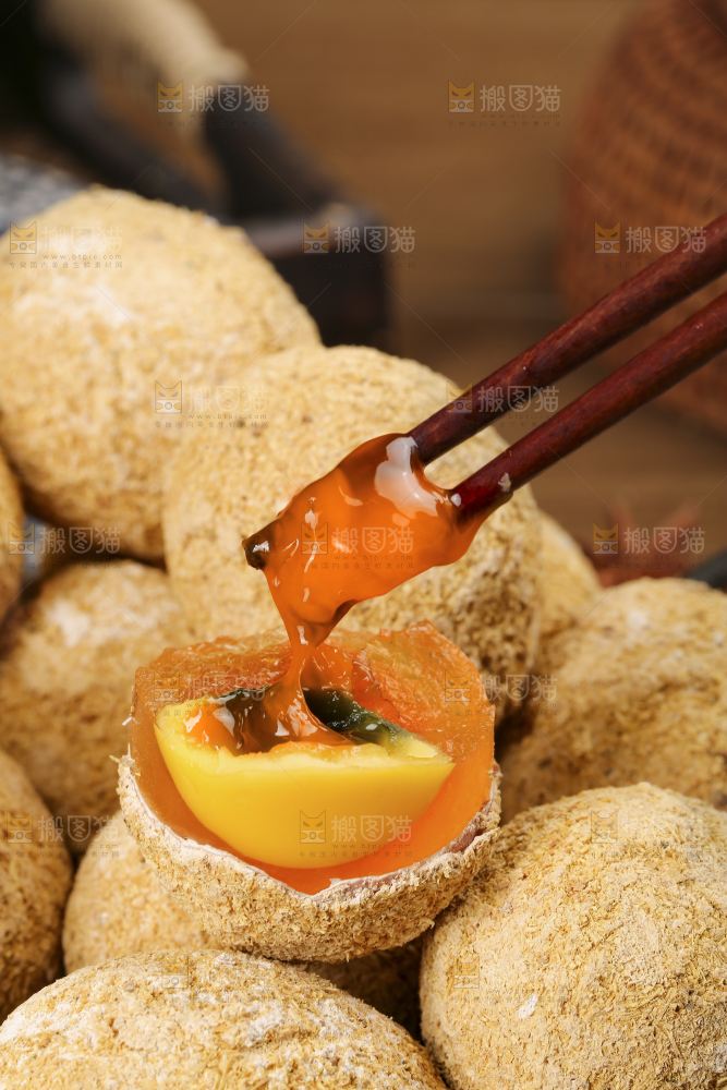 深底上的变蛋