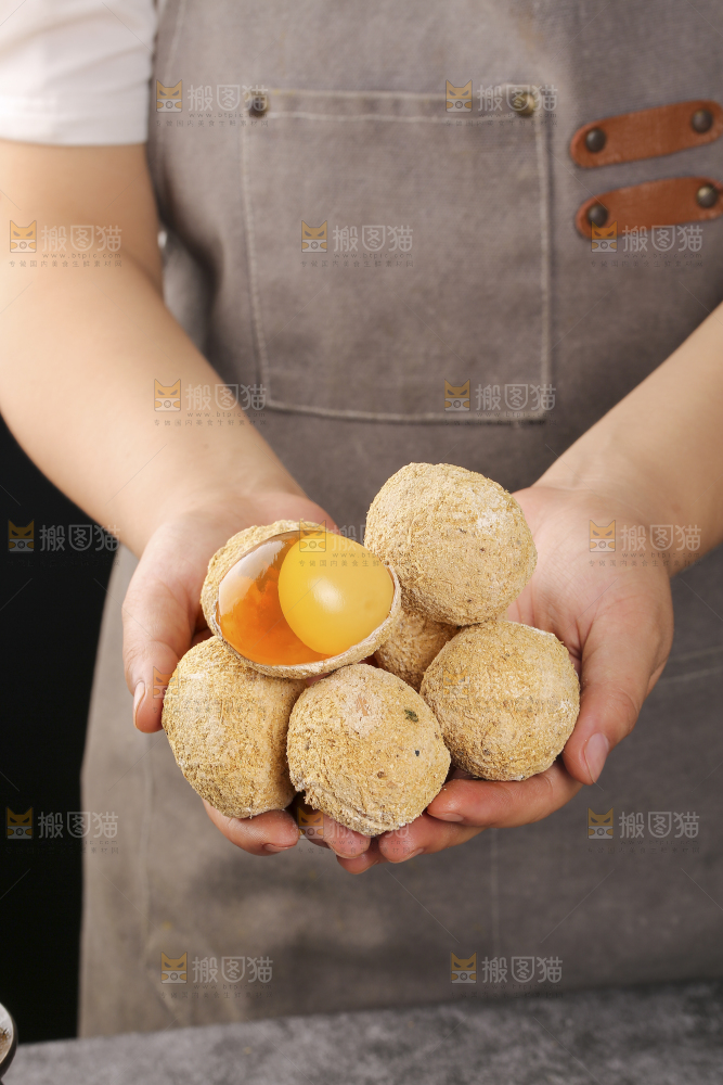 深底上的变蛋
