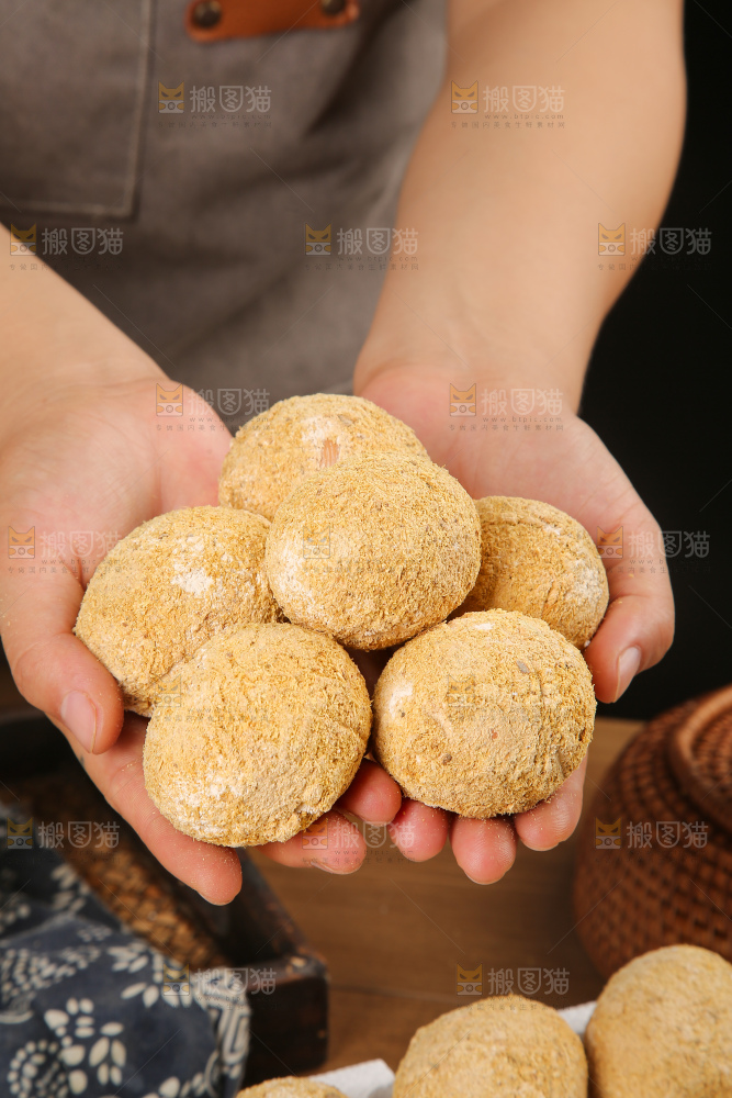 深底上的变蛋