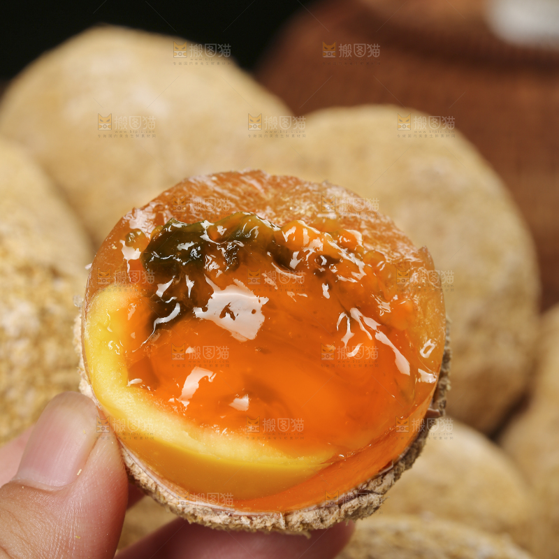 深底上的变蛋
