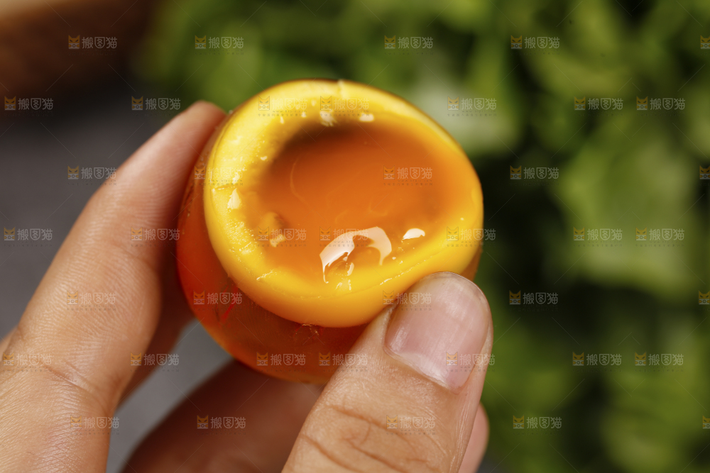深底上的变蛋