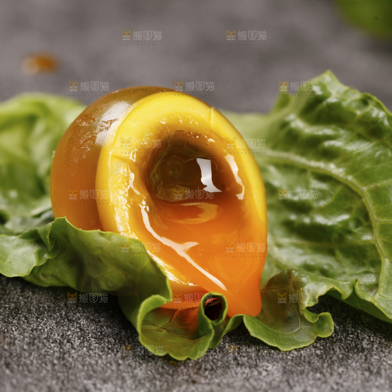深底上的变蛋