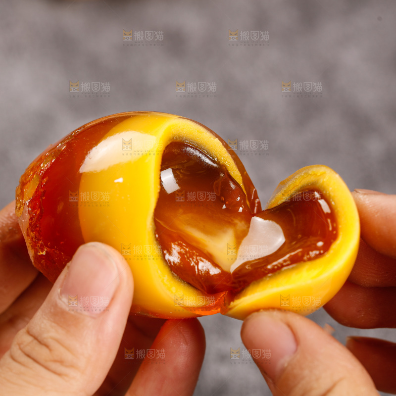 深底上的变蛋