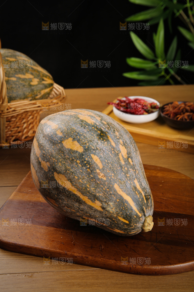 深底上的香芋南瓜