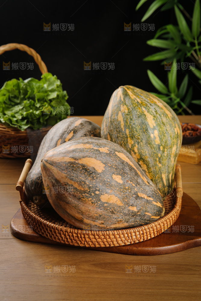 深底上的香芋南瓜
