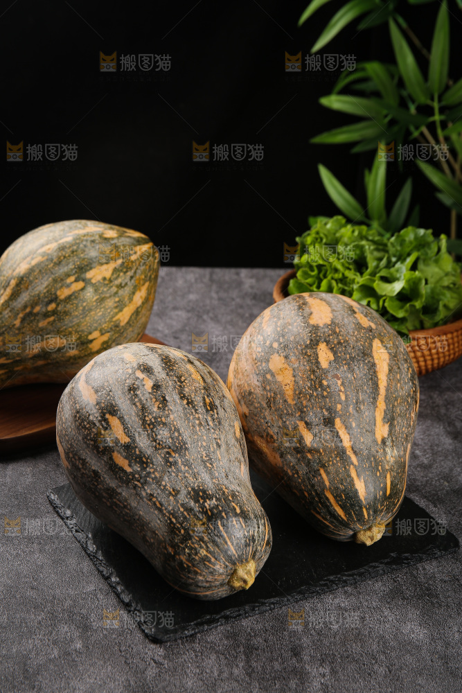 深底上的香芋南瓜