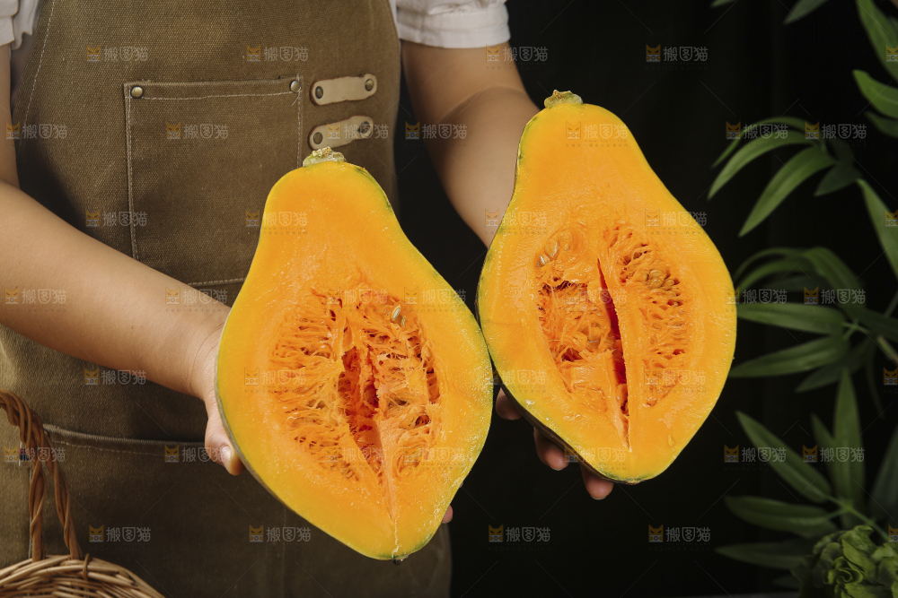 深底上的香芋南瓜