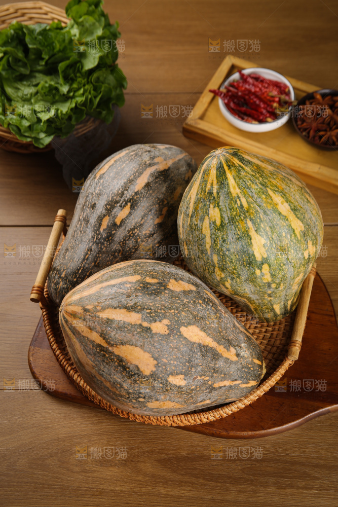 深底上的香芋南瓜