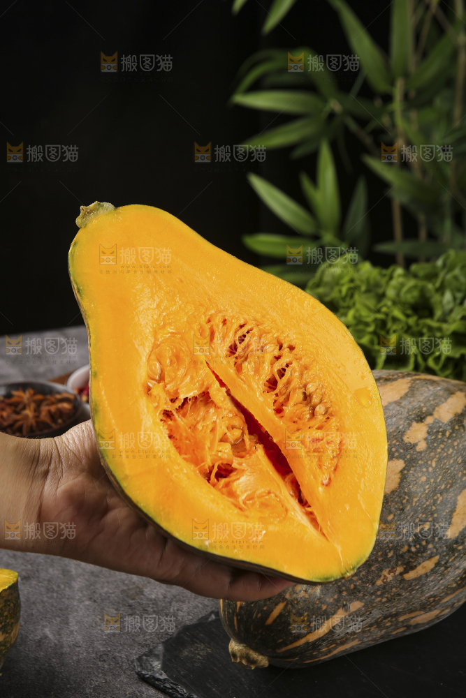 深底上的香芋南瓜