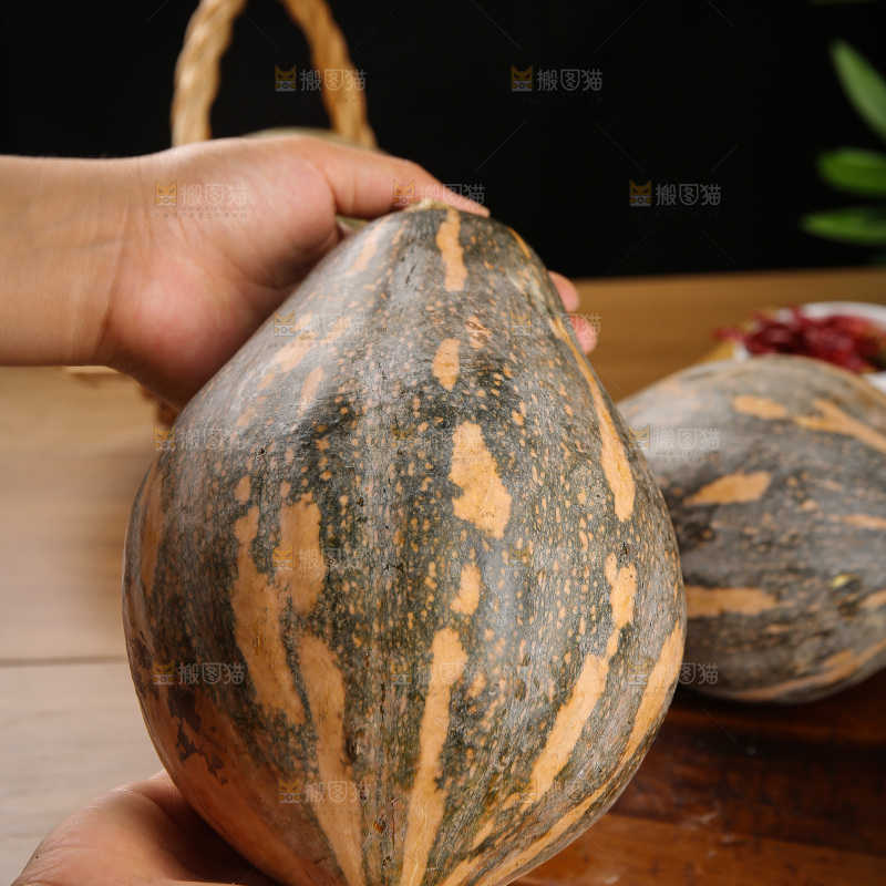 深底上的香芋南瓜