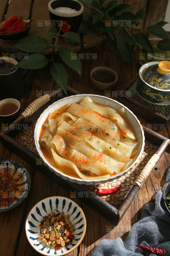 深底上的流汁宽粉