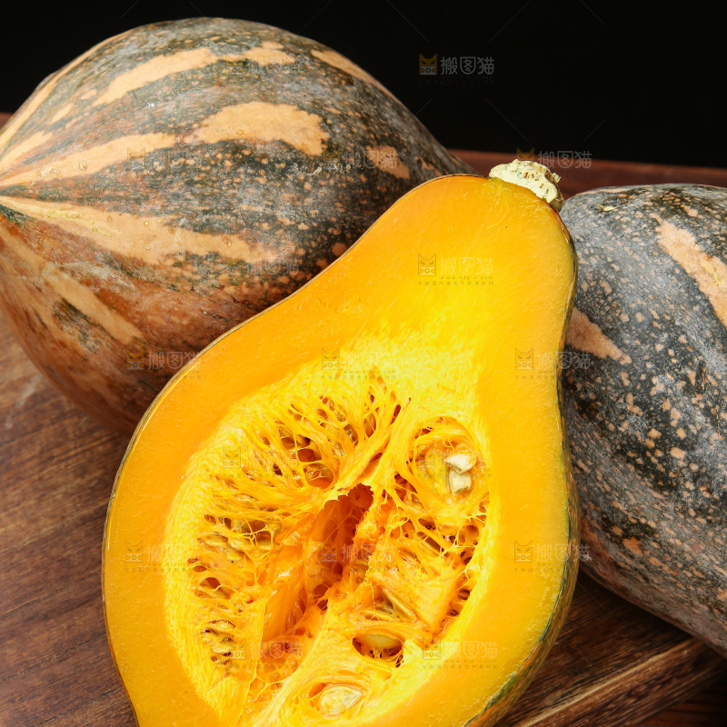木底上的香芋南瓜
