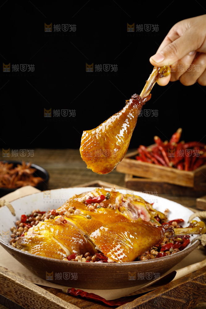 深底上的椒麻鸡