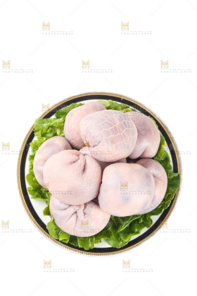 白底上的肚包肉