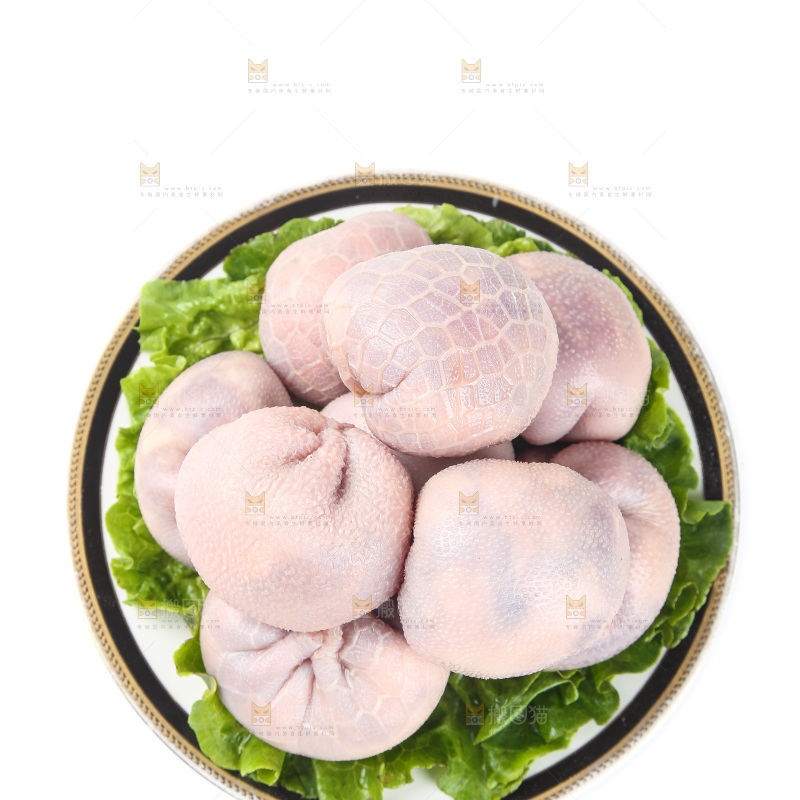 白底上的肚包肉