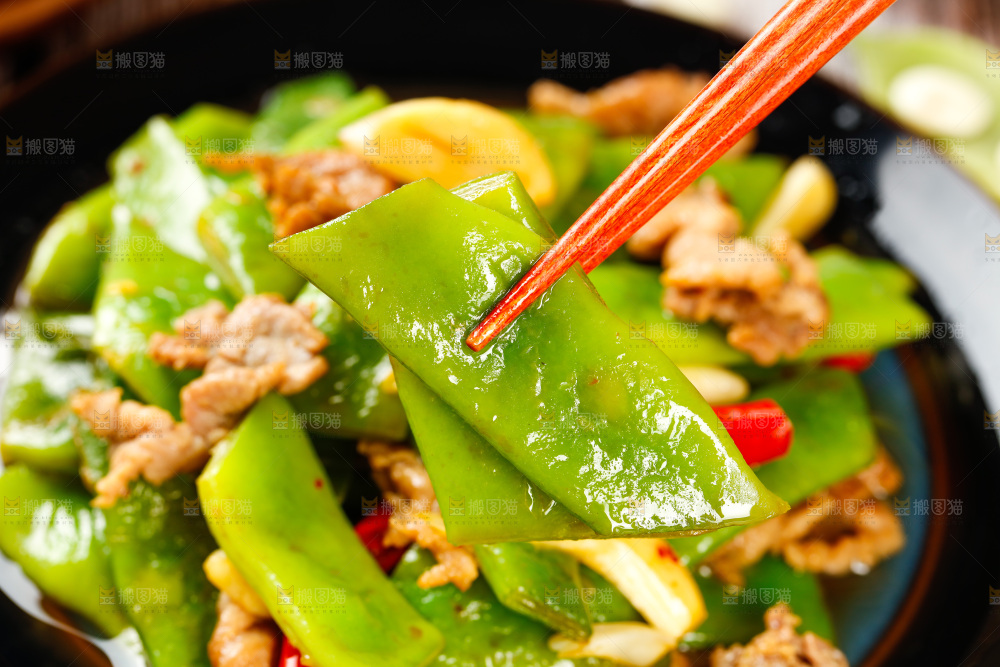 木底上的油豆角