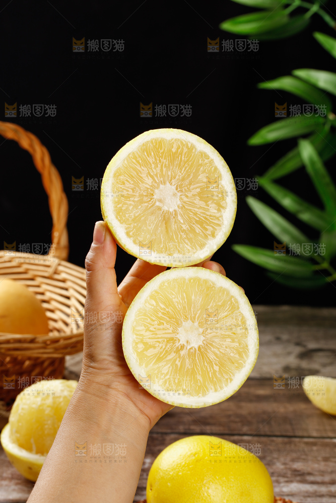 深底上的南非橙柚