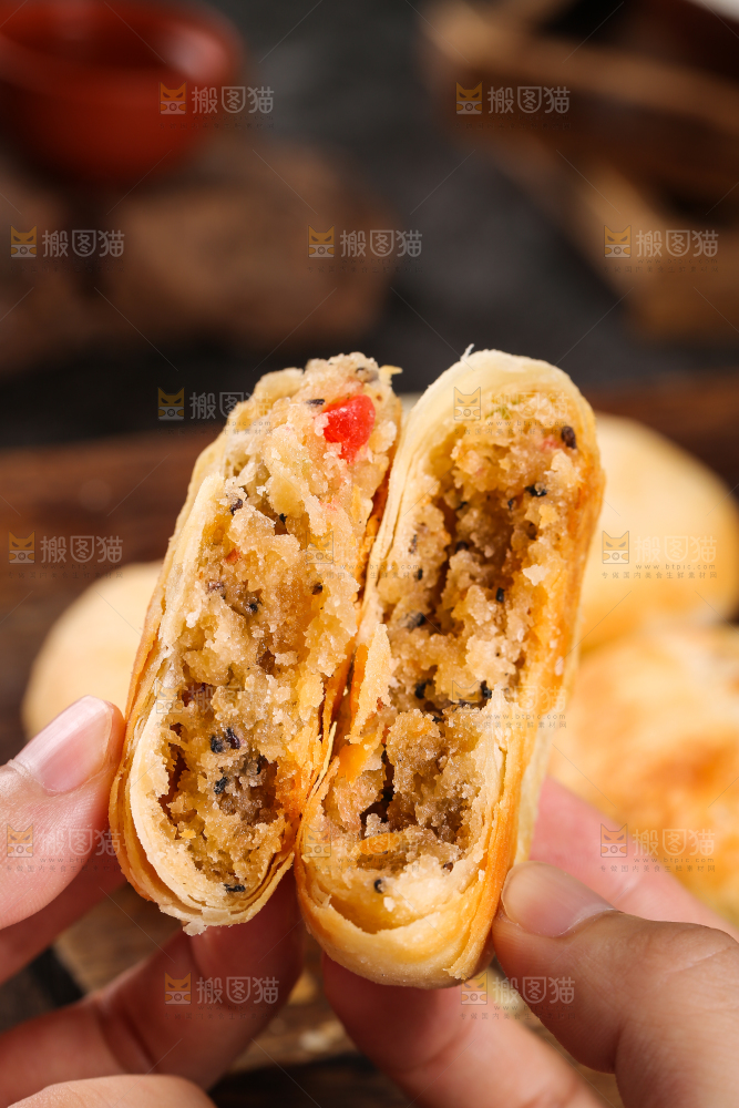 深底上的苏氏月饼
