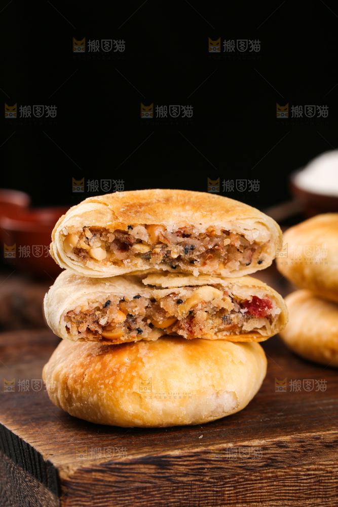 深底上的苏氏月饼