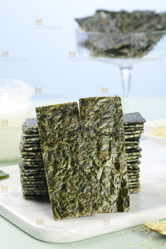 浅底上的夹心海苔