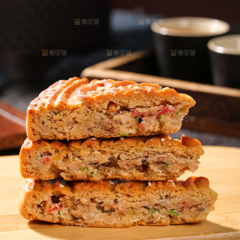 深底上的五仁大月饼