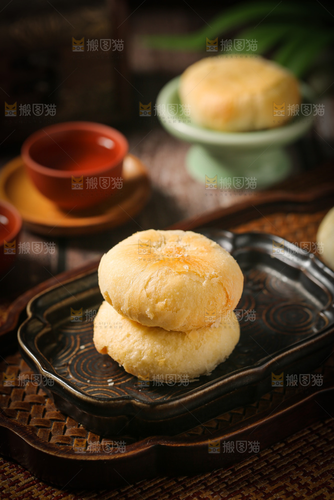 深底上的苏式月饼