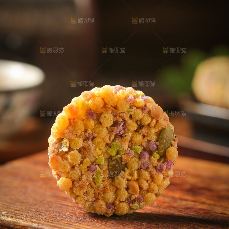 深底上的杂粮饼