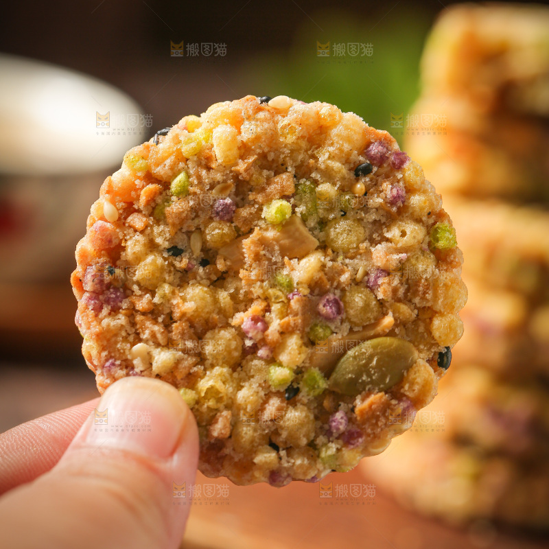 深底上的杂粮饼