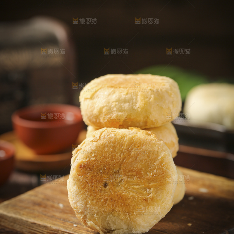 深底上的苏式月饼