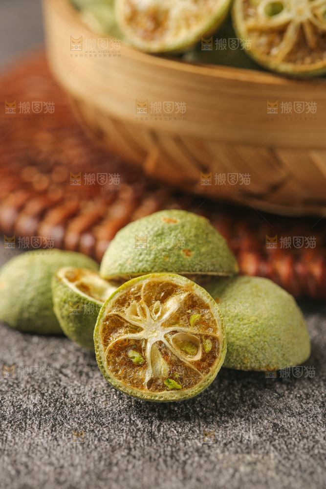 深底上的冻干小青桔