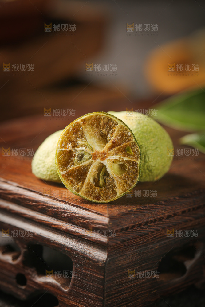 深底上的冻干小青桔