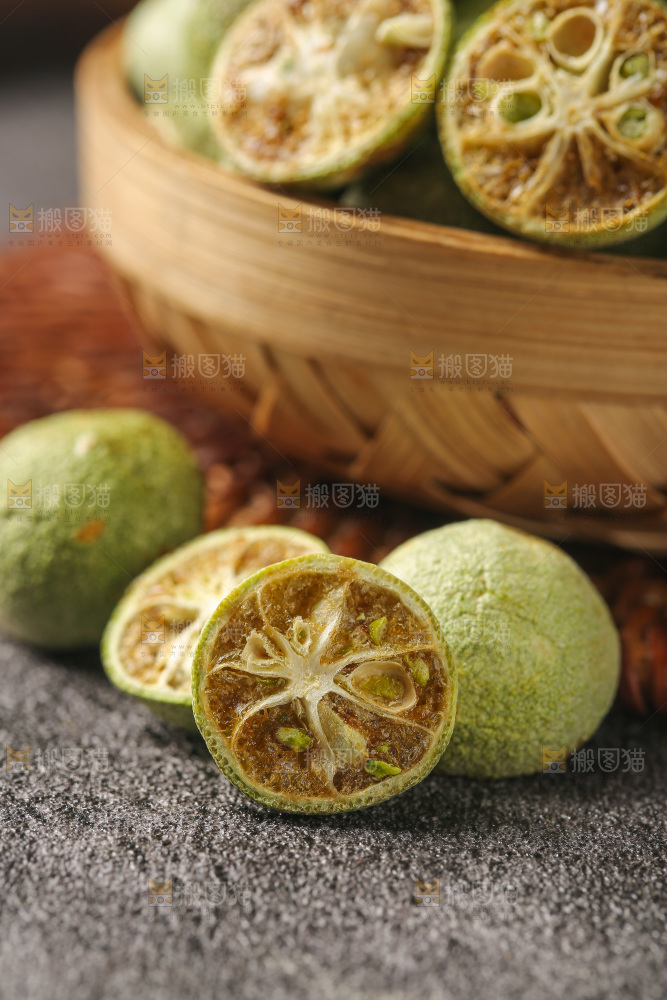 深底上的冻干小青桔