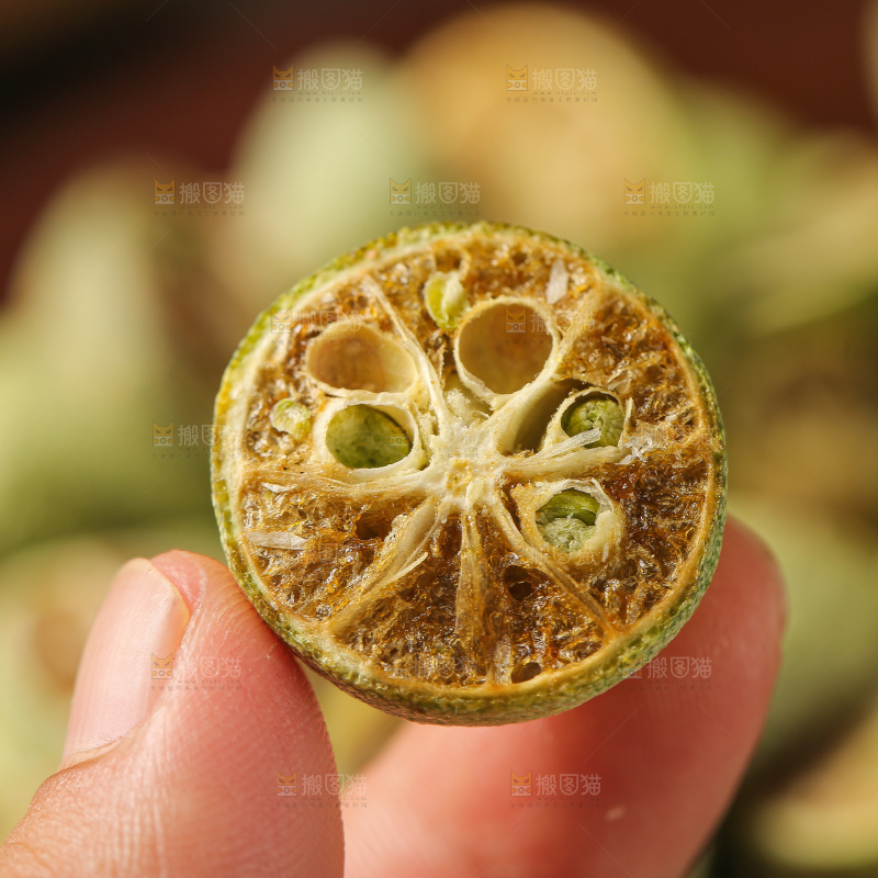 深底上的冻干小青橘