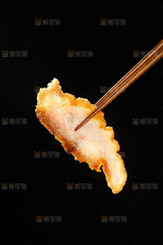 木底上的锅烧肉