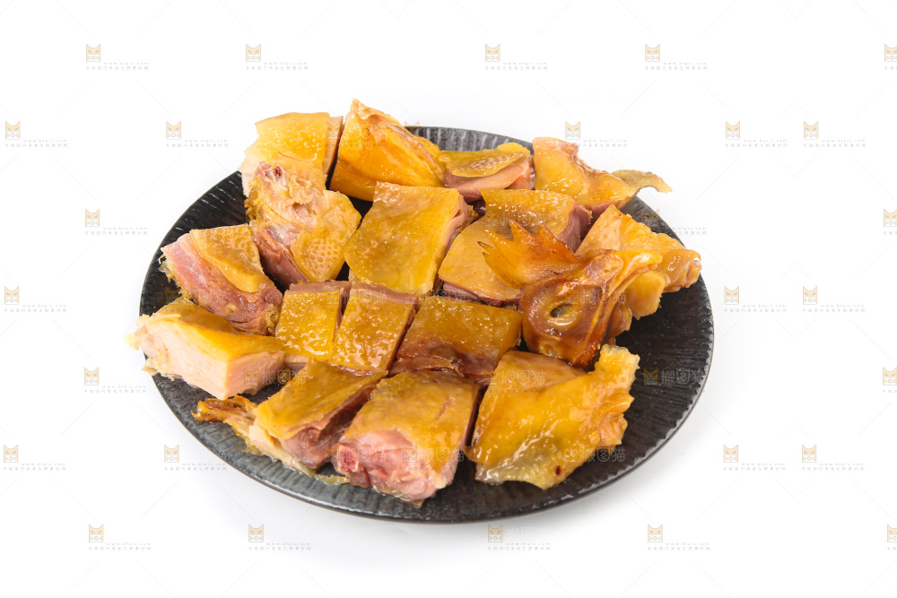 白底上的风干鸡