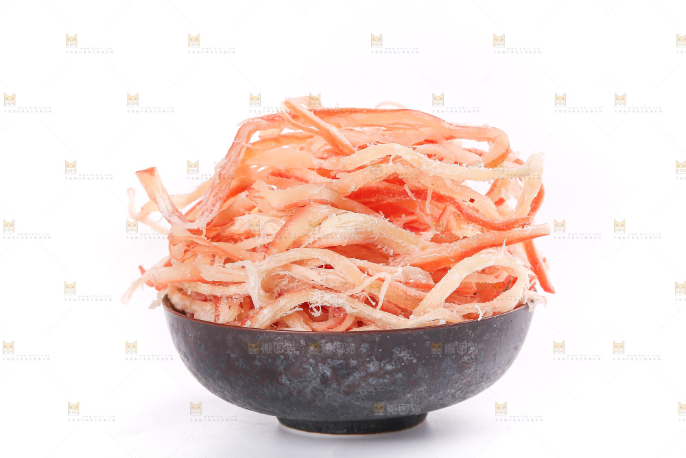 白底上的鱿鱼丝
