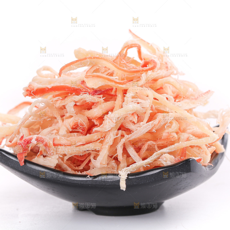 白底上的鱿鱼丝