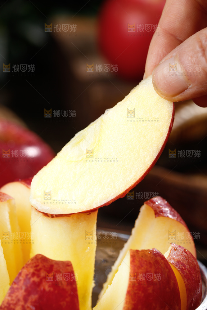 深底上的风霜蜜苹果