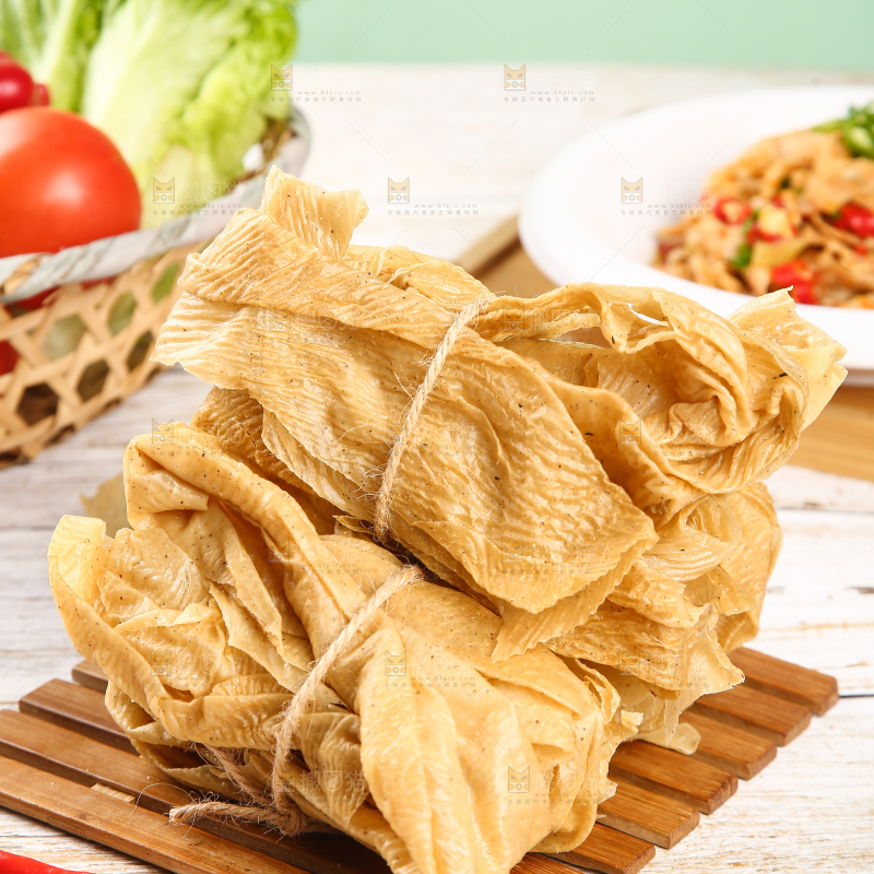 浅底上的人造肉