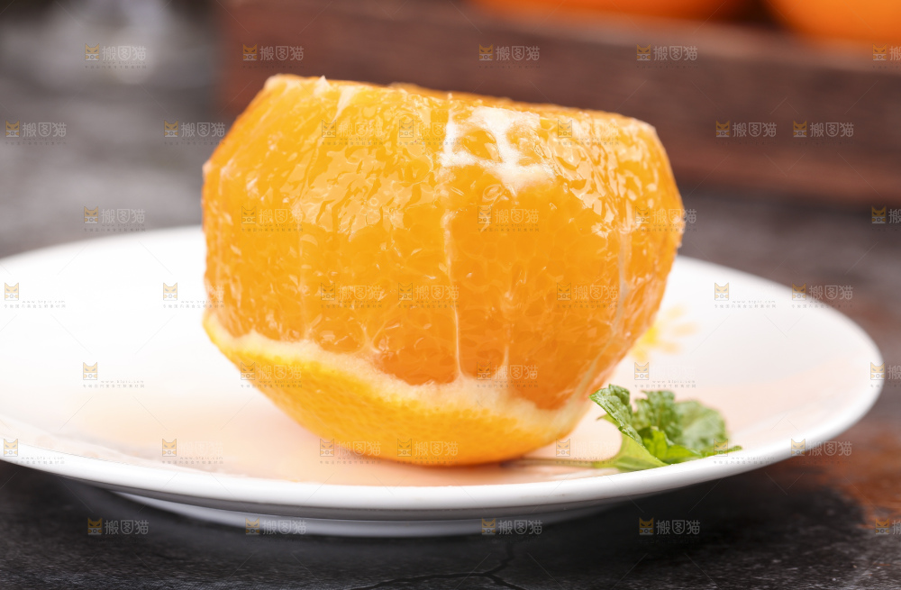 深底上的爱媛果冻橙