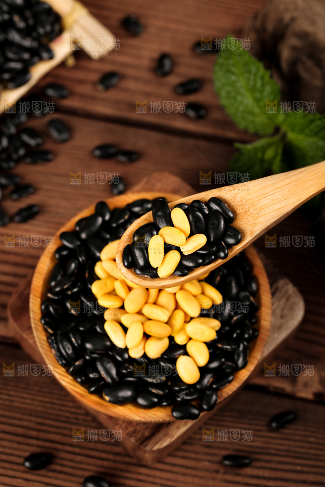 深底上的黄心黑豆