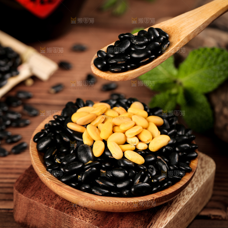 深底上的黄心黑豆