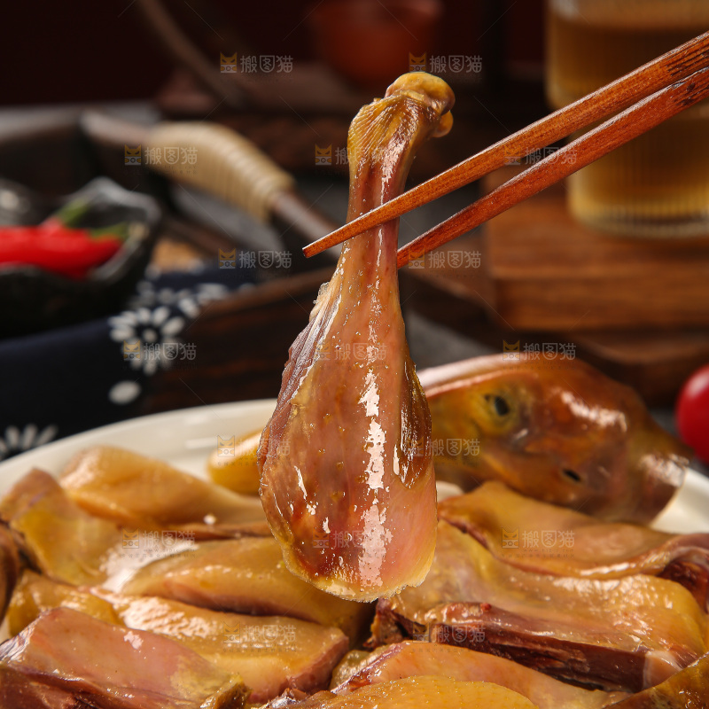 深底上的风干鸭