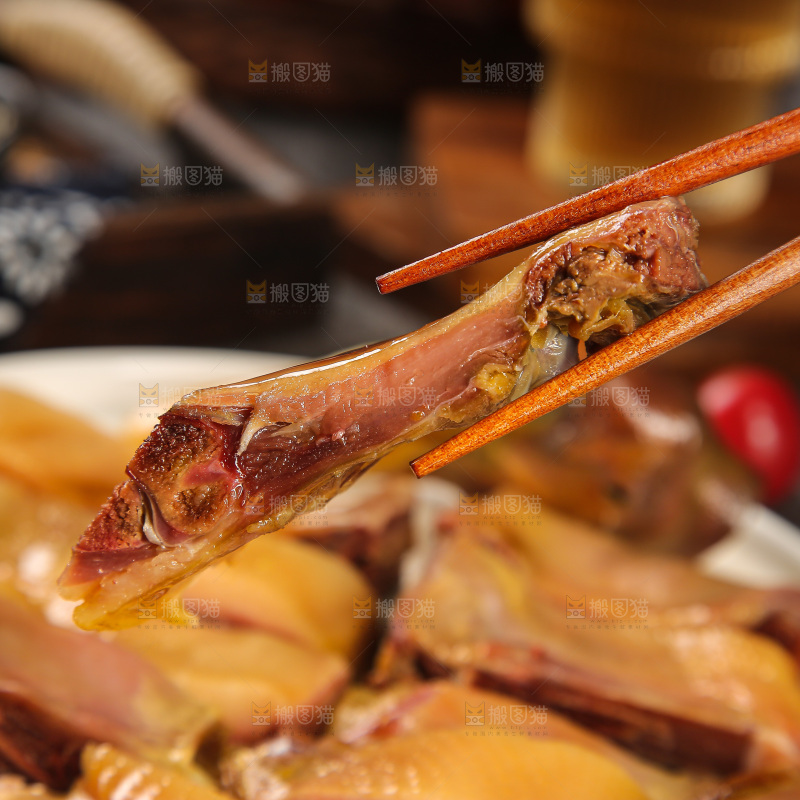 深底上的风干鸭