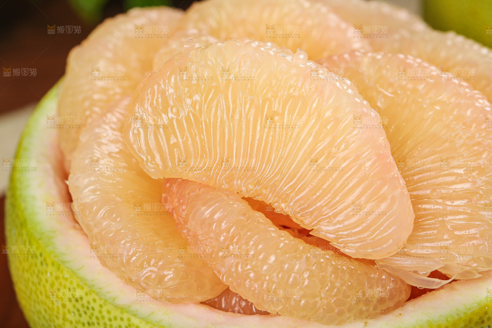 深底上的文旦柚